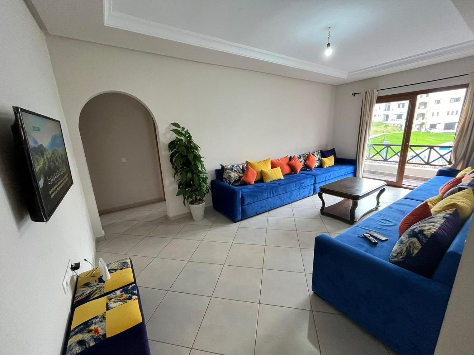 Lilac'S Garden Vue Piscine المضيق المظهر الخارجي الصورة